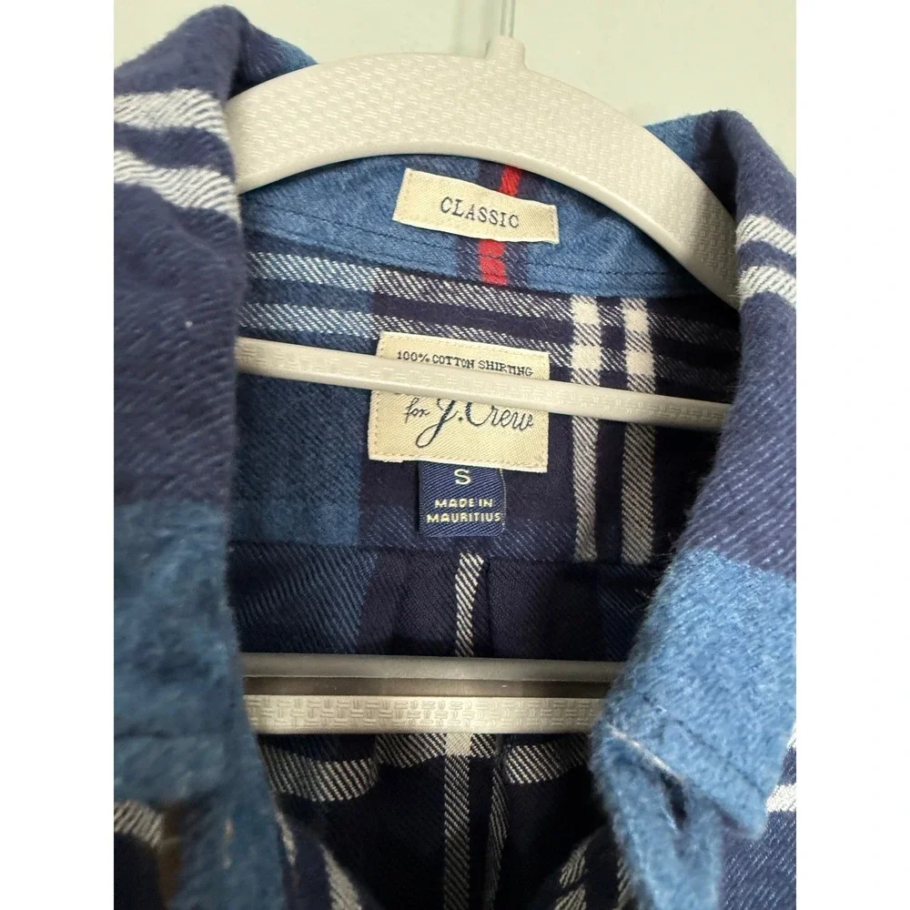 J.crew blue checkered flannel plaid shirt elbow‎ patches